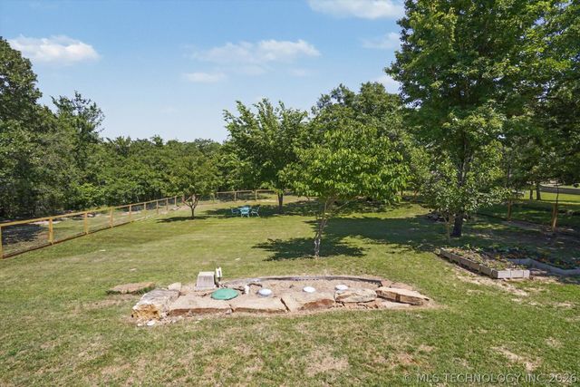 1115 Hickory Hill Road, Sapulpa, OK 74066