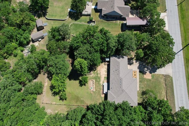 1115 Hickory Hill Road, Sapulpa, OK 74066