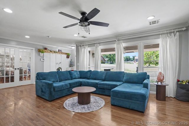 1115 Hickory Hill Road, Sapulpa, OK 74066