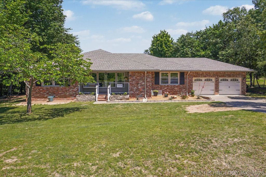 1115 Hickory Hill Road, Sapulpa, OK 74066