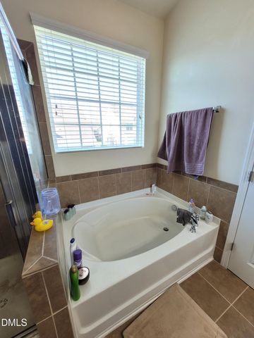 7221 Terregles, Raleigh, NC 27617