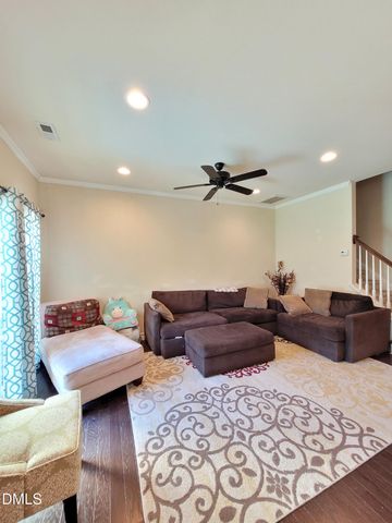 7221 Terregles, Raleigh, NC 27617