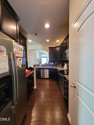 7221 Terregles, Raleigh, NC 27617