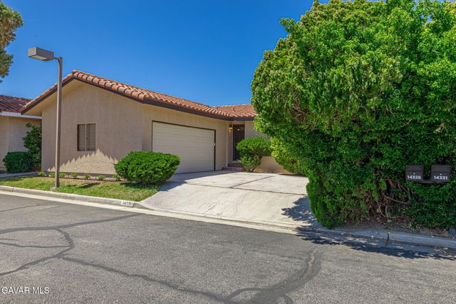 14331 Winchester Drive, Mojave, CA 93501