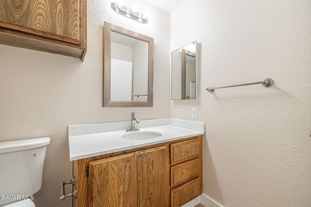 14331 Winchester Drive, Mojave, CA 93501