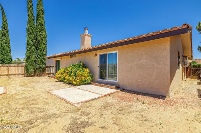 14331 Winchester Drive, Mojave, CA 93501