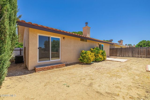14331 Winchester Drive, Mojave, CA 93501
