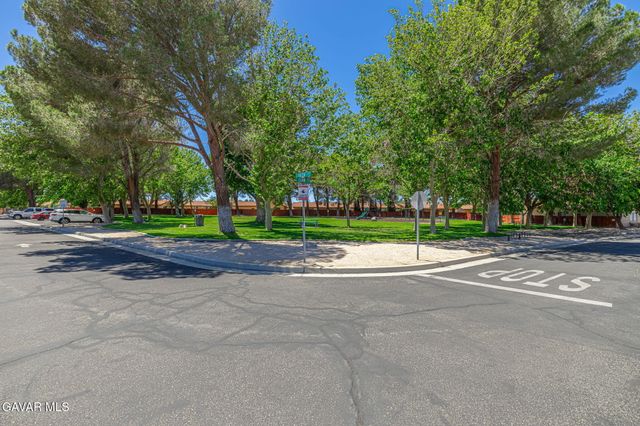 14331 Winchester Drive, Mojave, CA 93501