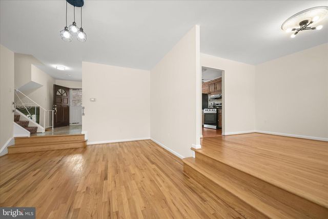 11828 ENID DR, Potomac, MD 20854