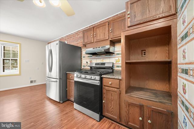 11828 ENID DR, Potomac, MD 20854