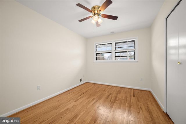 11828 ENID DR, Potomac, MD 20854