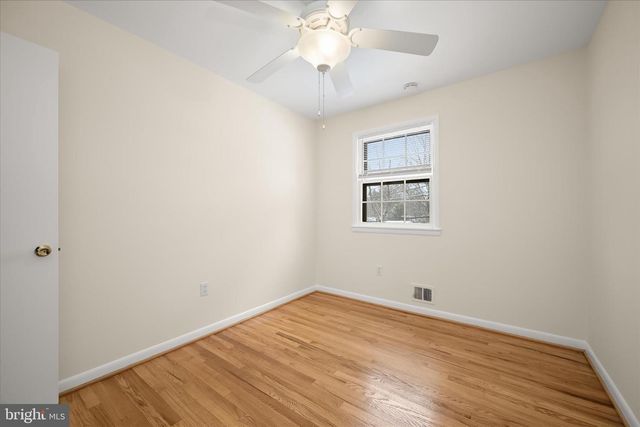 11828 ENID DR, Potomac, MD 20854