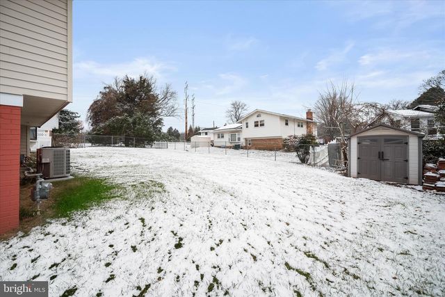 11828 ENID DR, Potomac, MD 20854