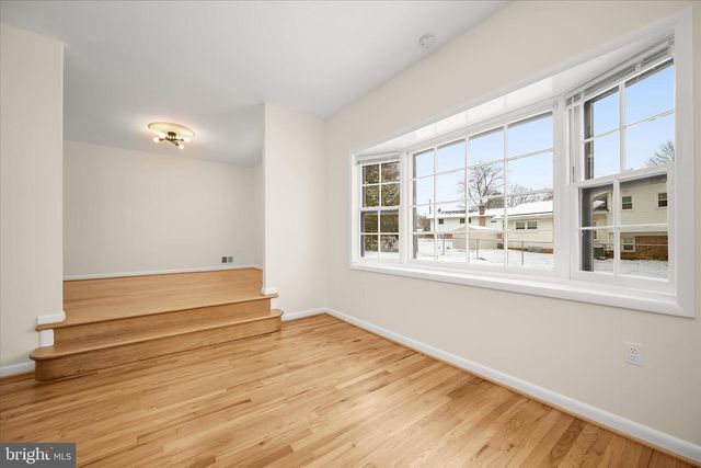 11828 ENID DR, Potomac, MD 20854