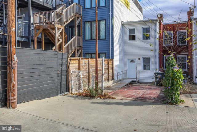 2114 4TH ST NE, Washington, DC 20002