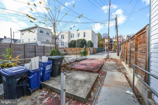 2114 4TH ST NE, Washington, DC 20002