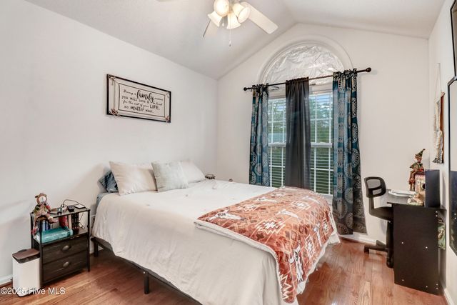 200 Grace'S Farm Road, La Grange, NC 28551