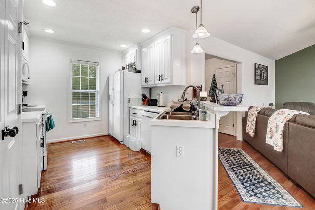 200 Grace'S Farm Road, La Grange, NC 28551