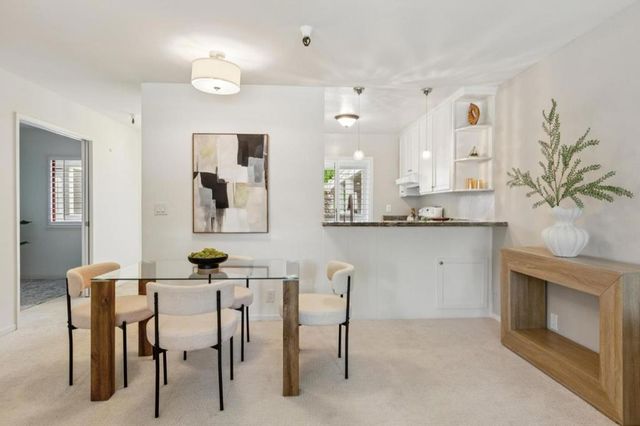 443 Alberto Way B218, Los Gatos, CA 95032