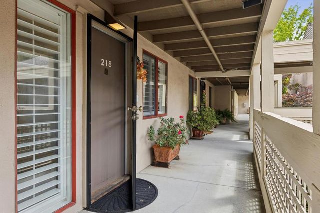 443 Alberto Way B218, Los Gatos, CA 95032