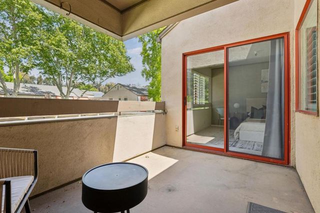 443 Alberto Way B218, Los Gatos, CA 95032