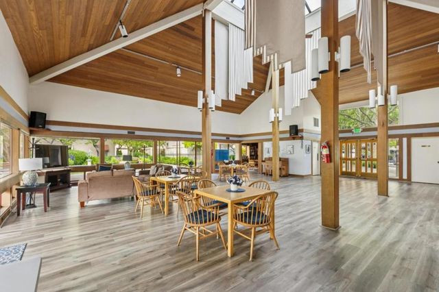 443 Alberto Way B218, Los Gatos, CA 95032