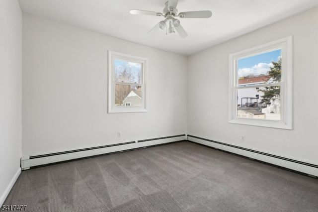 5 Reaville Ct, Parsippany-troy Hills Twp., NJ 07054