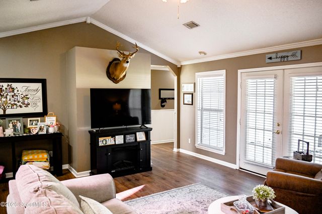 5625 Wooddell Drive, Waycross, GA 31503