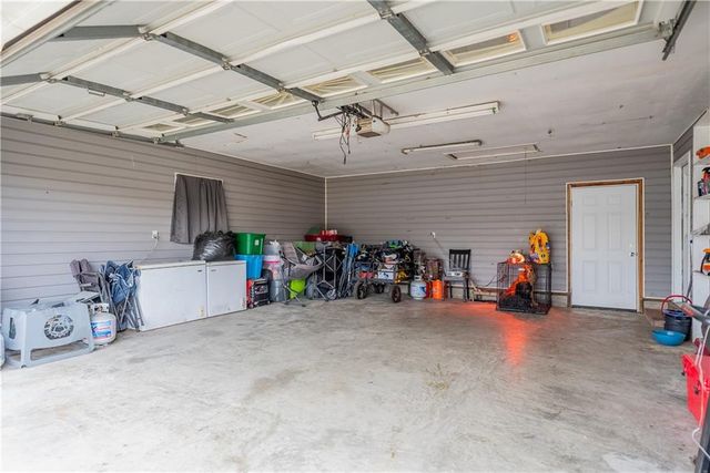 5625 Wooddell Drive, Waycross, GA 31503