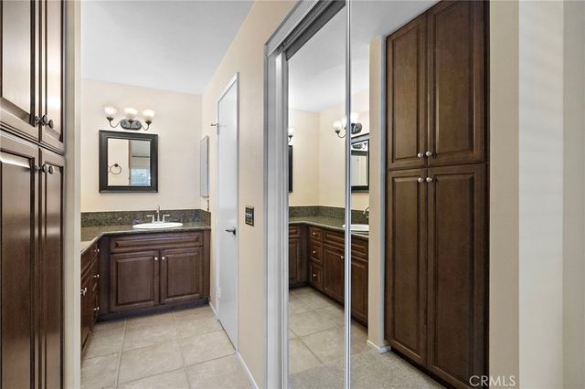23412 Pacific Park 17k, Aliso Viejo, CA 92656