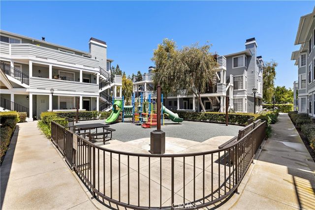 23412 Pacific Park 17k, Aliso Viejo, CA 92656