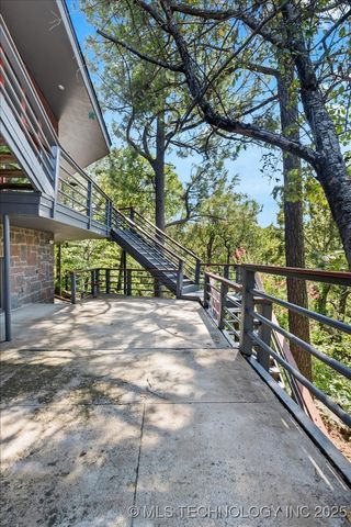 31 Sunset Drive, Sand Springs, OK 74063