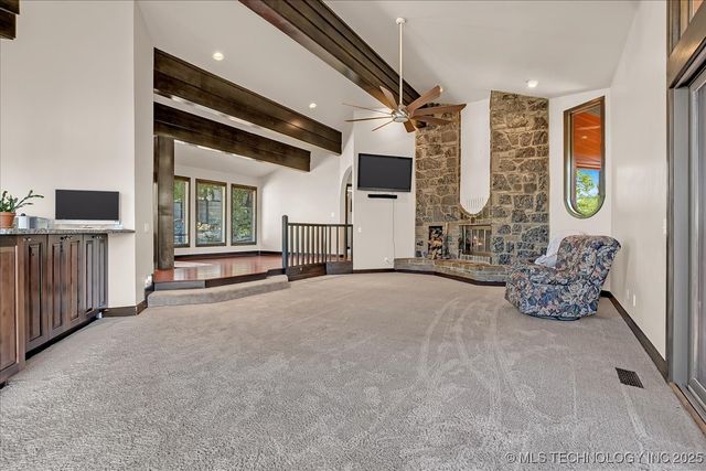 31 Sunset Drive, Sand Springs, OK 74063