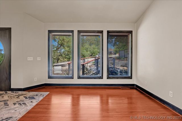 31 Sunset Drive, Sand Springs, OK 74063