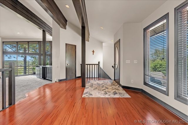 31 Sunset Drive, Sand Springs, OK 74063