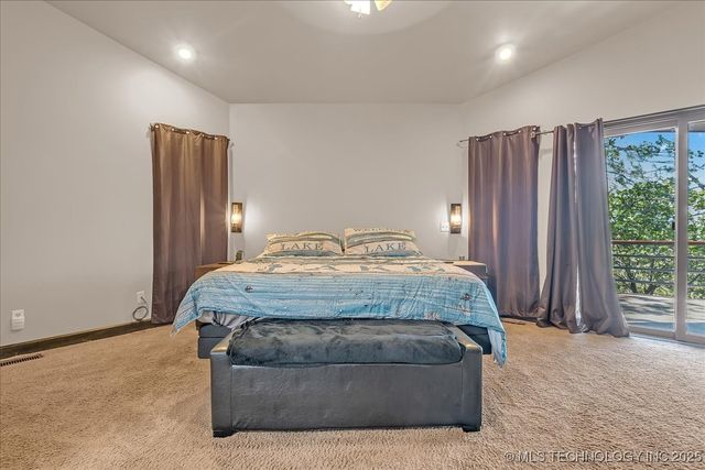 31 Sunset Drive, Sand Springs, OK 74063