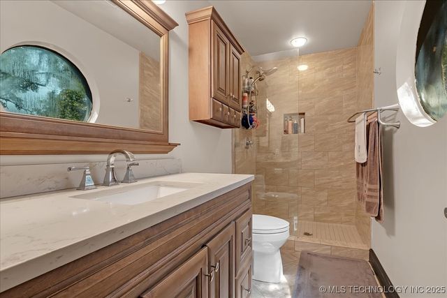 31 Sunset Drive, Sand Springs, OK 74063