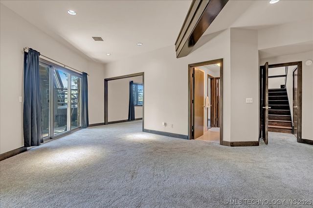 31 Sunset Drive, Sand Springs, OK 74063