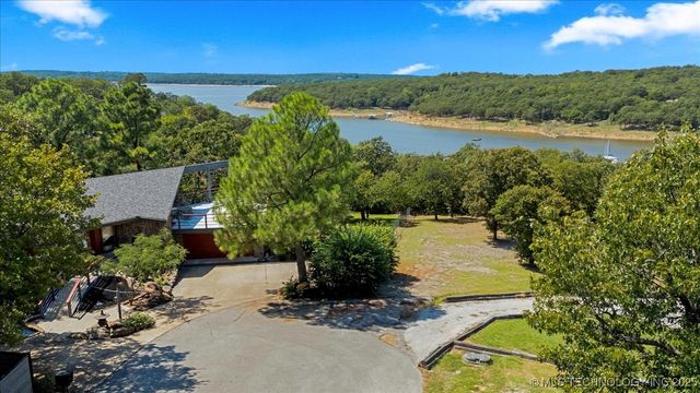 31 Sunset Drive, Sand Springs, OK 74063