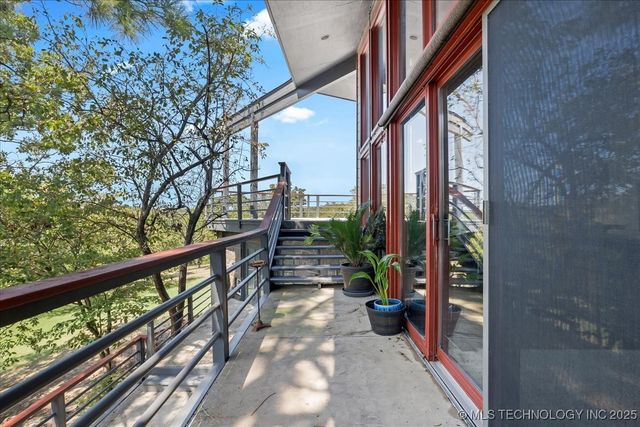 31 Sunset Drive, Sand Springs, OK 74063