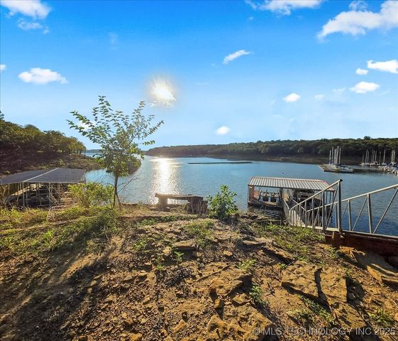 31 Sunset Drive, Sand Springs, OK 74063