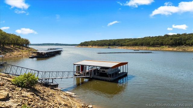 31 Sunset Drive, Sand Springs, OK 74063