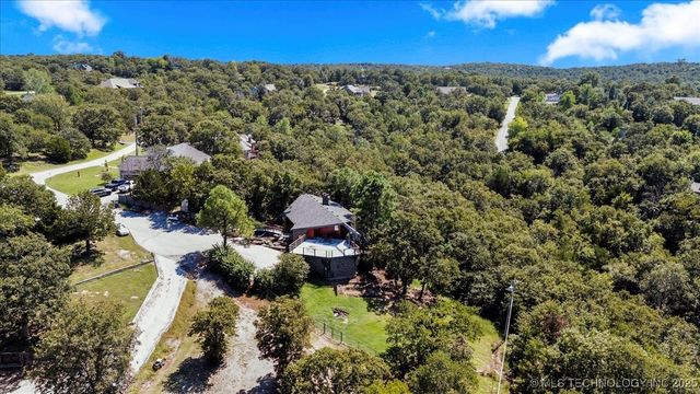 31 Sunset Drive, Sand Springs, OK 74063