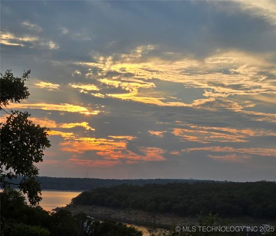 31 Sunset Drive, Sand Springs, OK 74063