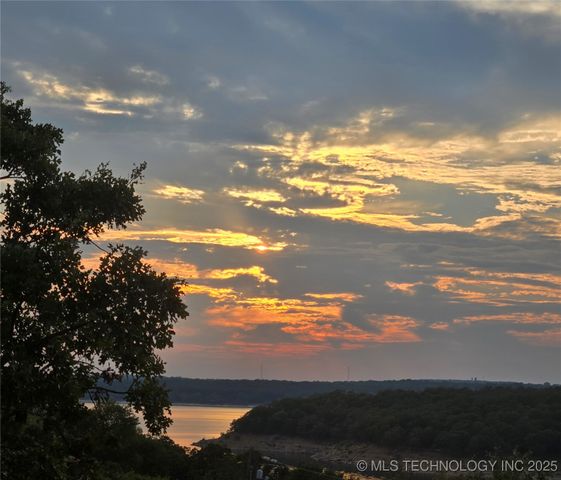 31 Sunset Drive, Sand Springs, OK 74063