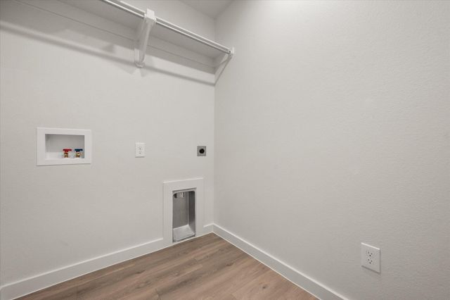 13801 Flint Avenue, Lubbock, TX 79423