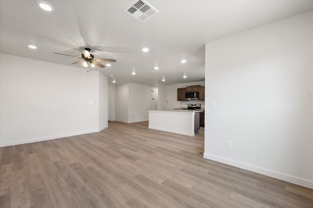 13801 Flint Avenue, Lubbock, TX 79423