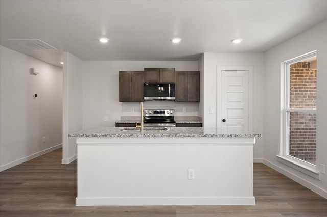 13801 Flint Avenue, Lubbock, TX 79423