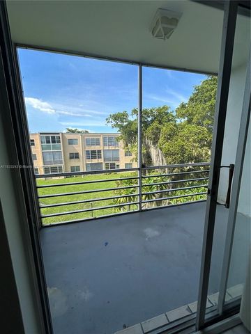 201 Berkley Rd 301, Hollywood, FL 33024