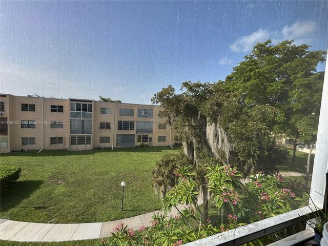 201 Berkley Rd 301, Hollywood, FL 33024
